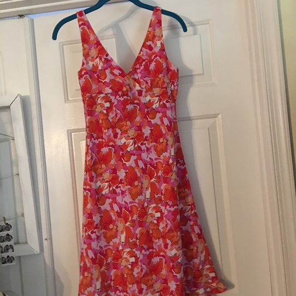 Dress - Picture 2 of 3